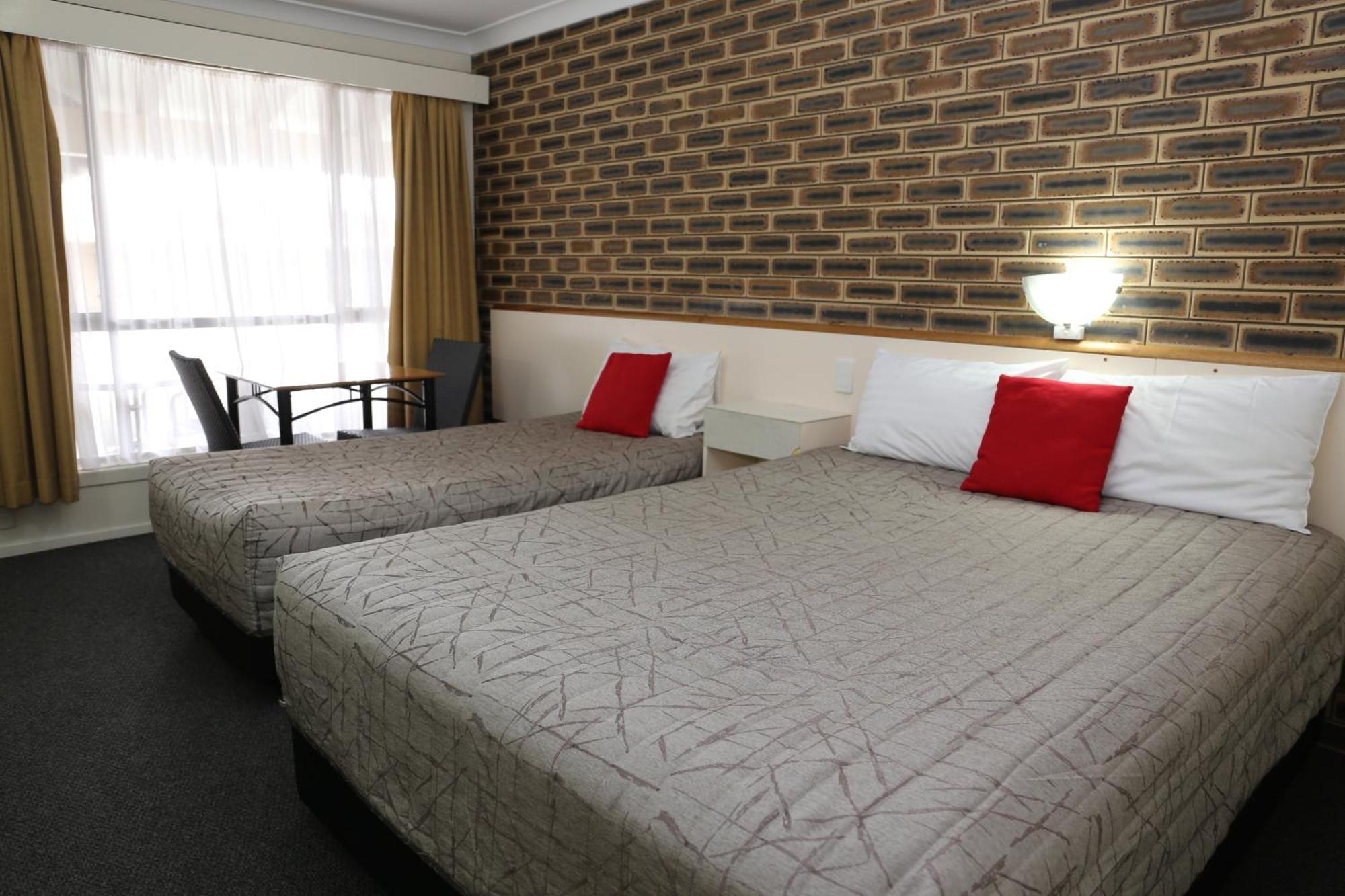 Top Of The Town Motel Inverell Exterior photo