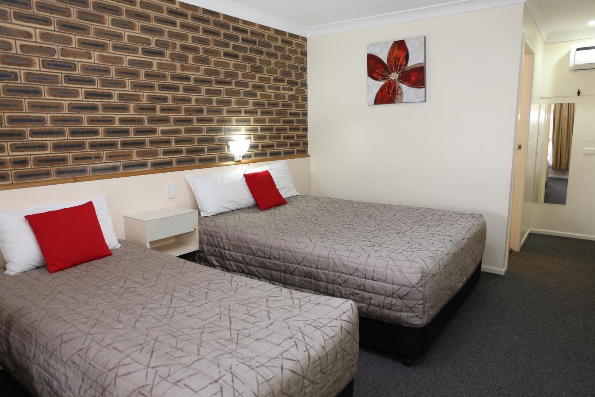 Top Of The Town Motel Inverell Exterior photo