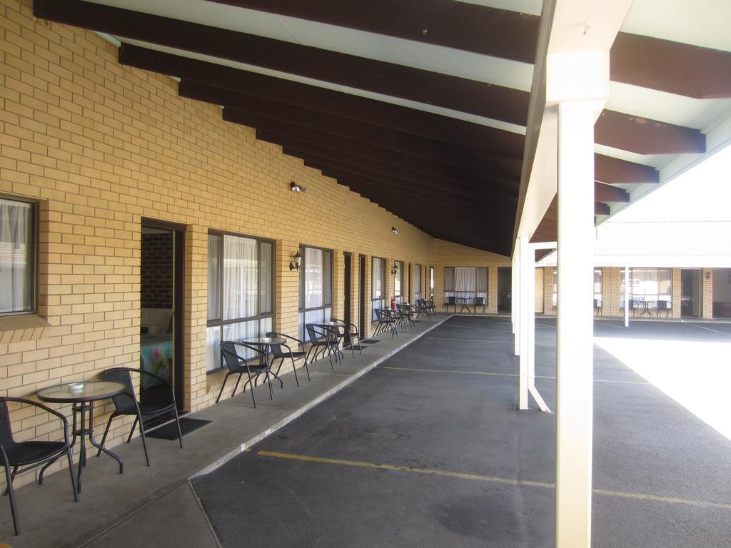 Top Of The Town Motel Inverell Exterior photo
